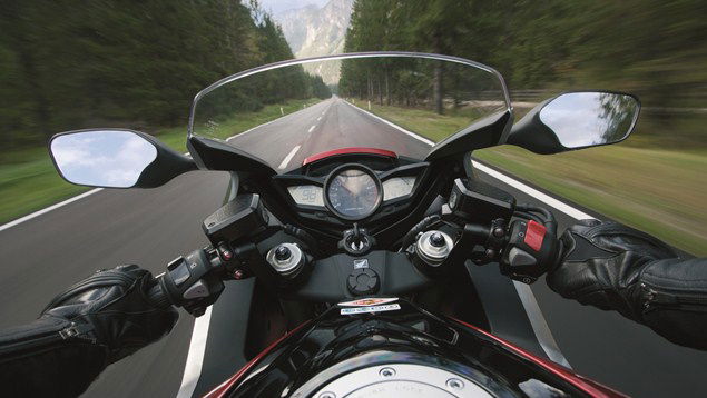 European MEPs pass proposals for vehicle speed limiters